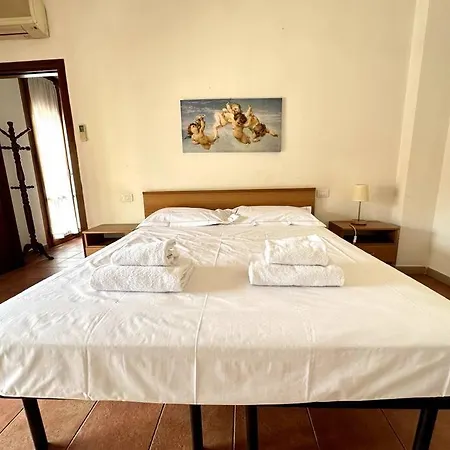 Mv Apartament 4a Florence