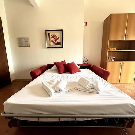 Mv Apartament 4a * Florence