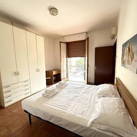 Mv Apartament 4a Florence